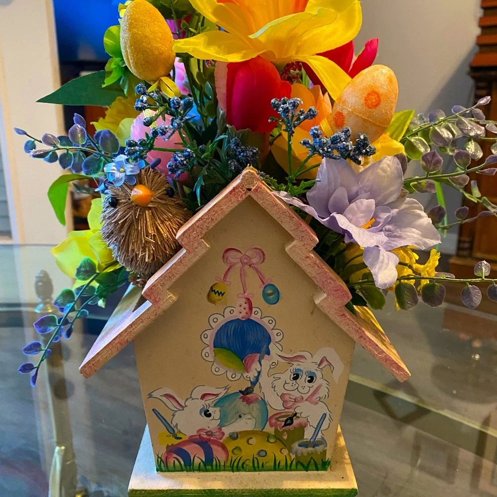 Easter/Spring Table Decor - Picture 2 of 6